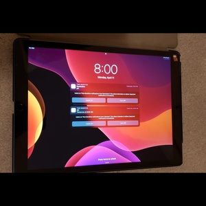 iPad pro 12.9in 2nd gen 128gb Wi-Fi + Cellular